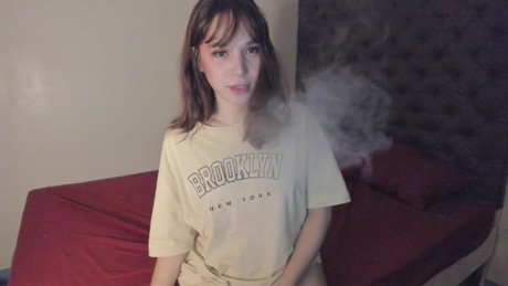 _alluring_christie_  25-04-2022